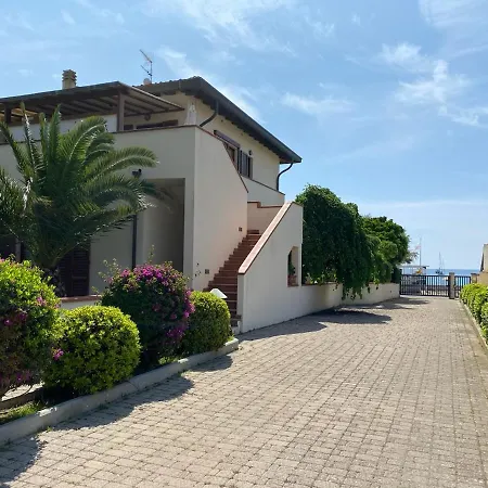 Alessandra Apartmán CAMPO NELL'ELBA